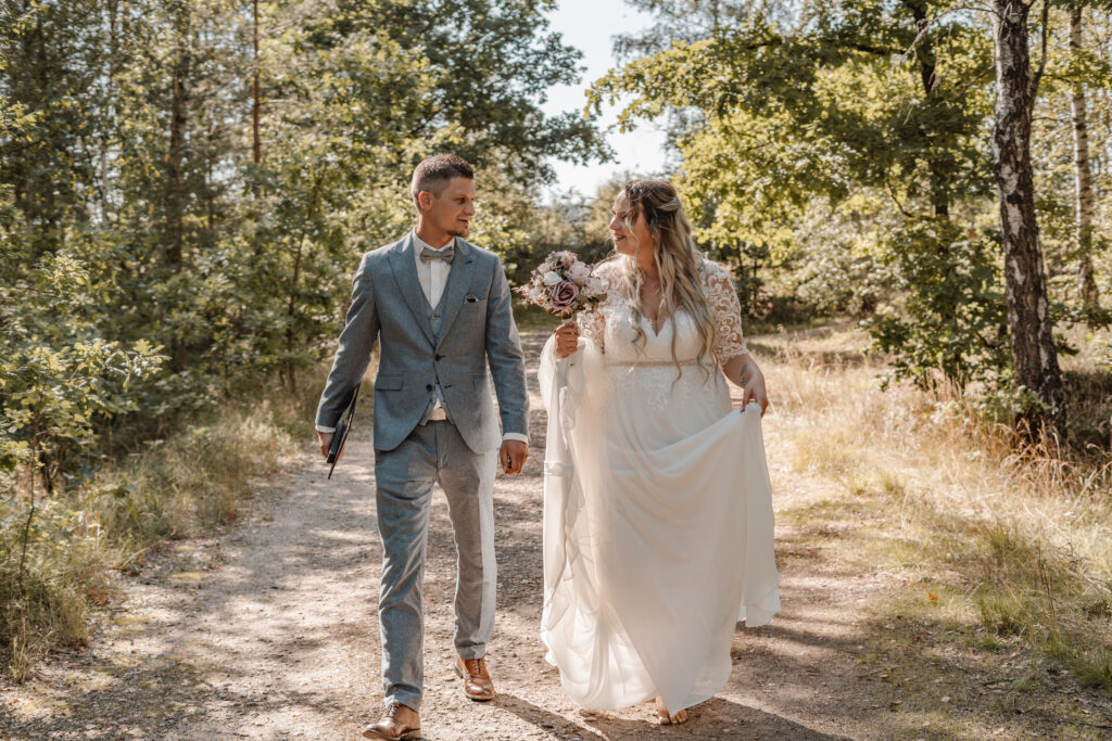 Lehner-Weiden-Hochzeitsshooting-Wald-Hochzeitsfotograf-Muenchen